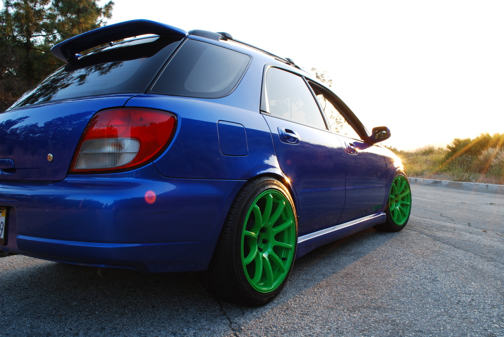 photo 2 Subaru Impreza WRX custom wheels Rota G-Force 18x9.0, ET +35, tire size 235/40 R18. x ET