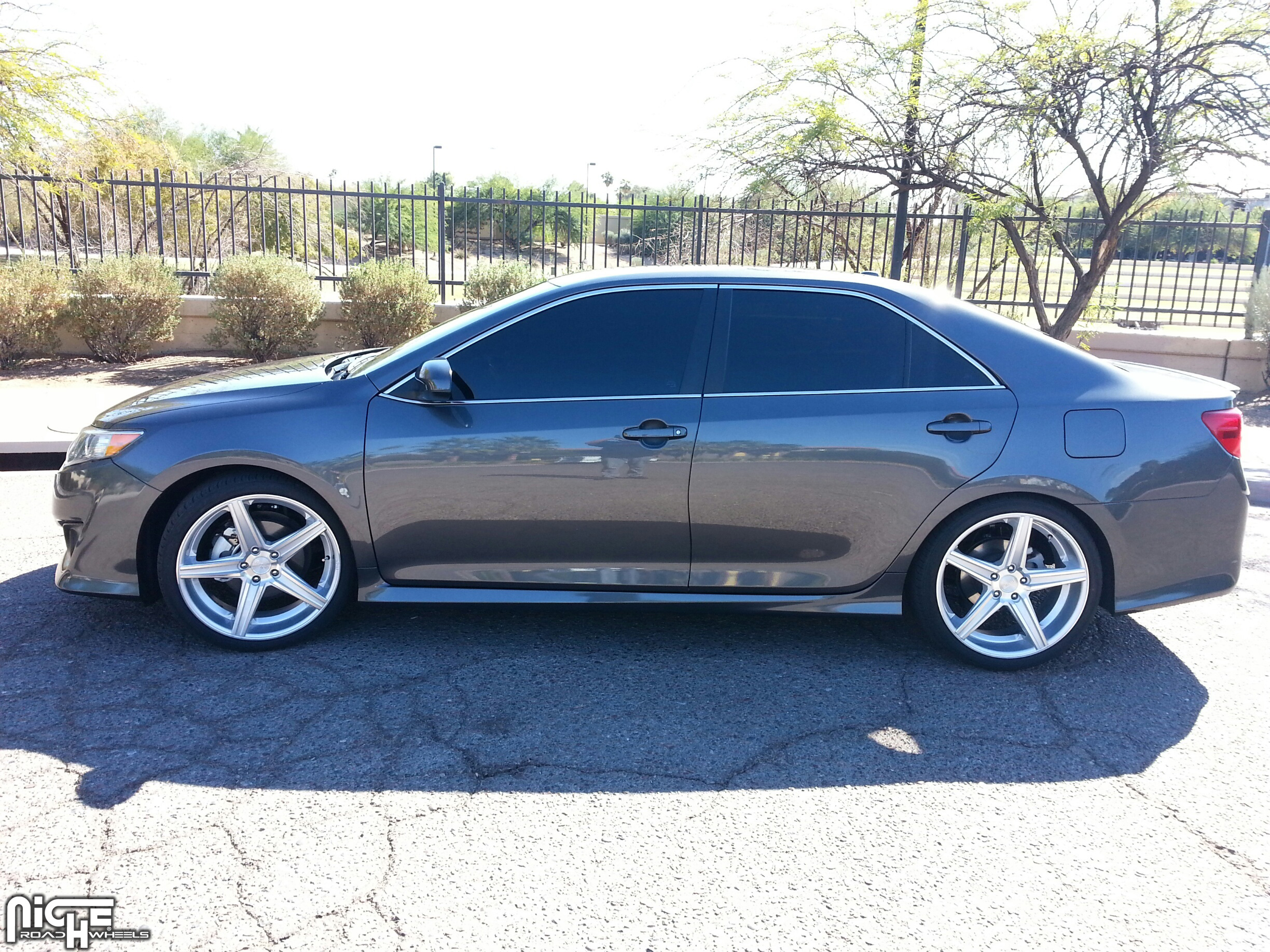photo 2 Toyota Camry custom wheels Niche Apex - M125 20x8.5, ET , tire size X R20. x ET
