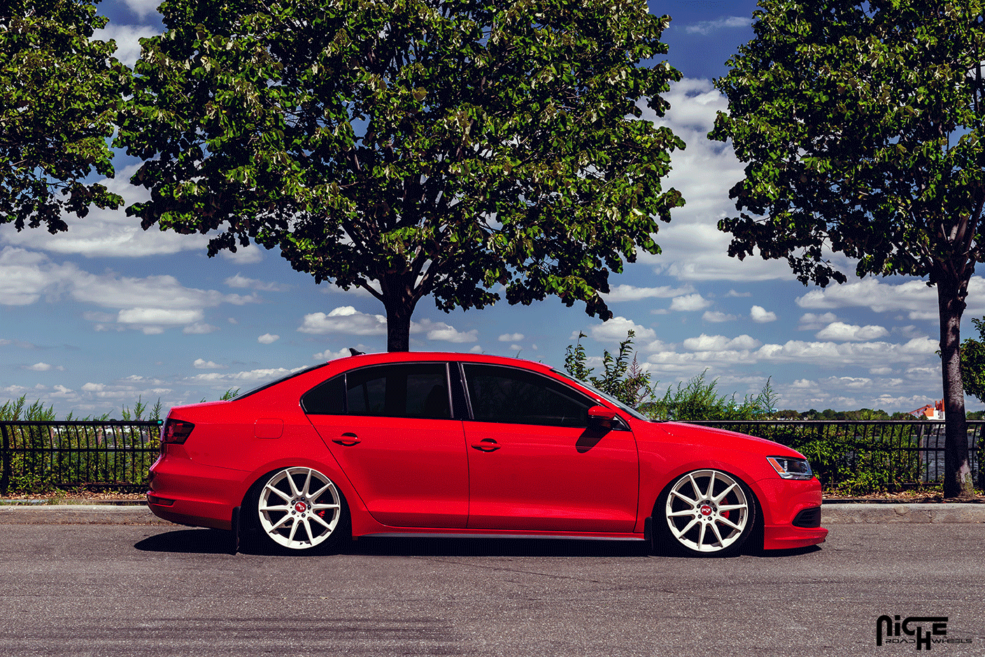 photo 2 Volkswagen Jetta custom wheels Niche Essen - M146 19x, ET , tire size X R19. x ET