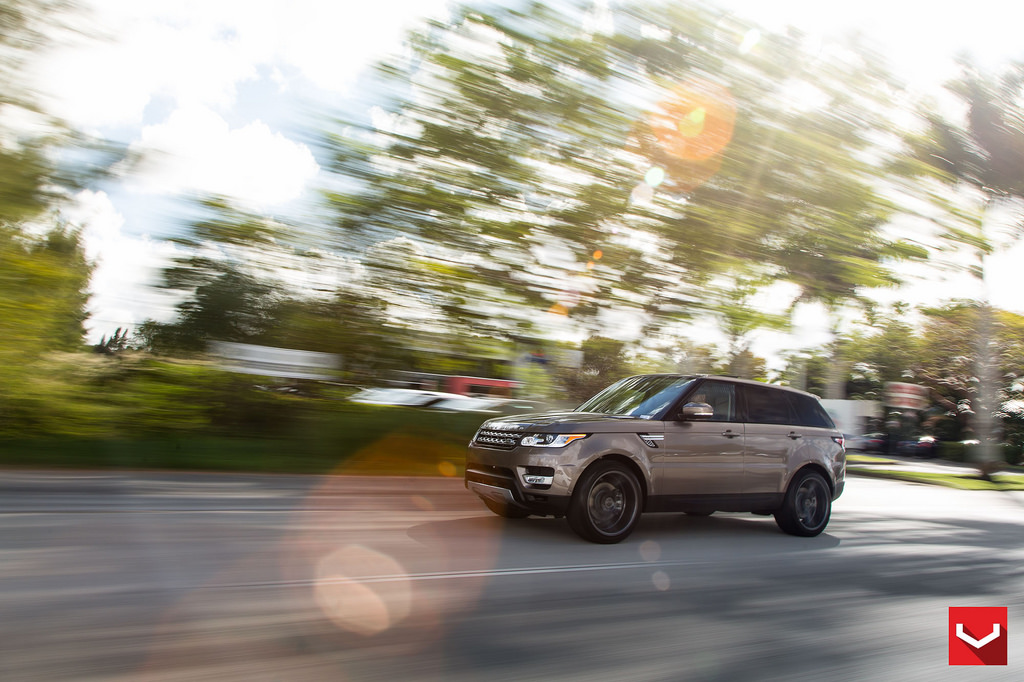 photo 4 Land Rover Range Rover Sport custom wheels Vossen CVT 22x10.5, ET , tire size X R22. x ET
