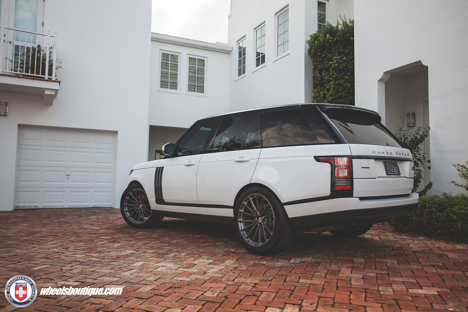 photo 3 Land Rover Range Rover custom wheels HRE P103 22x10.5, ET , tire size 305/40 R22. x ET 