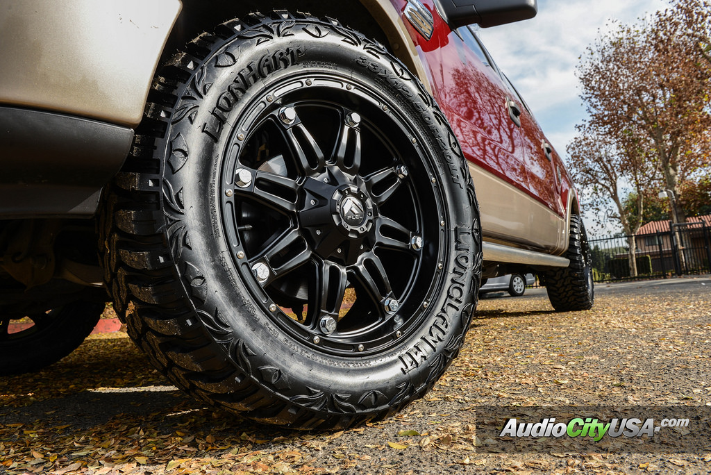 photo 1 Ford F-150 custom wheels Hostage D531 20x9.0, ET , tire size 275/60 R20. x ET