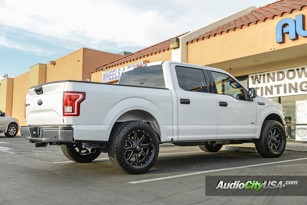 photo 3 Ford F-150 custom wheels Maverick D 538 20x9.0, ET , tire size 305/55 R20. x ET 