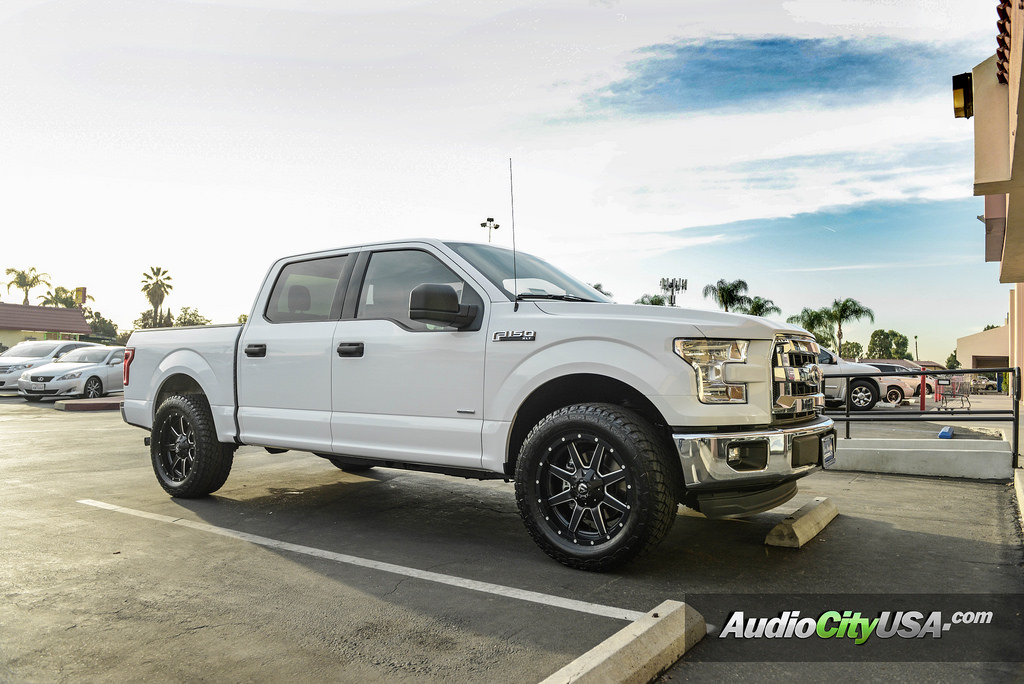 photo 4 Ford F-150 custom wheels Maverick D 538 20x9.0, ET , tire size 305/55 R20. x ET 