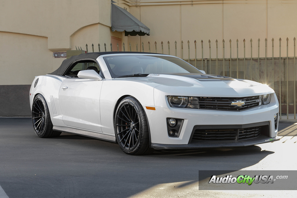 photo 7 Chevrolet Camaro custom wheels Varro VD 09 20x10.0, ET , tire size 285/35 R20. 20x11.0 ET 305/35 R20