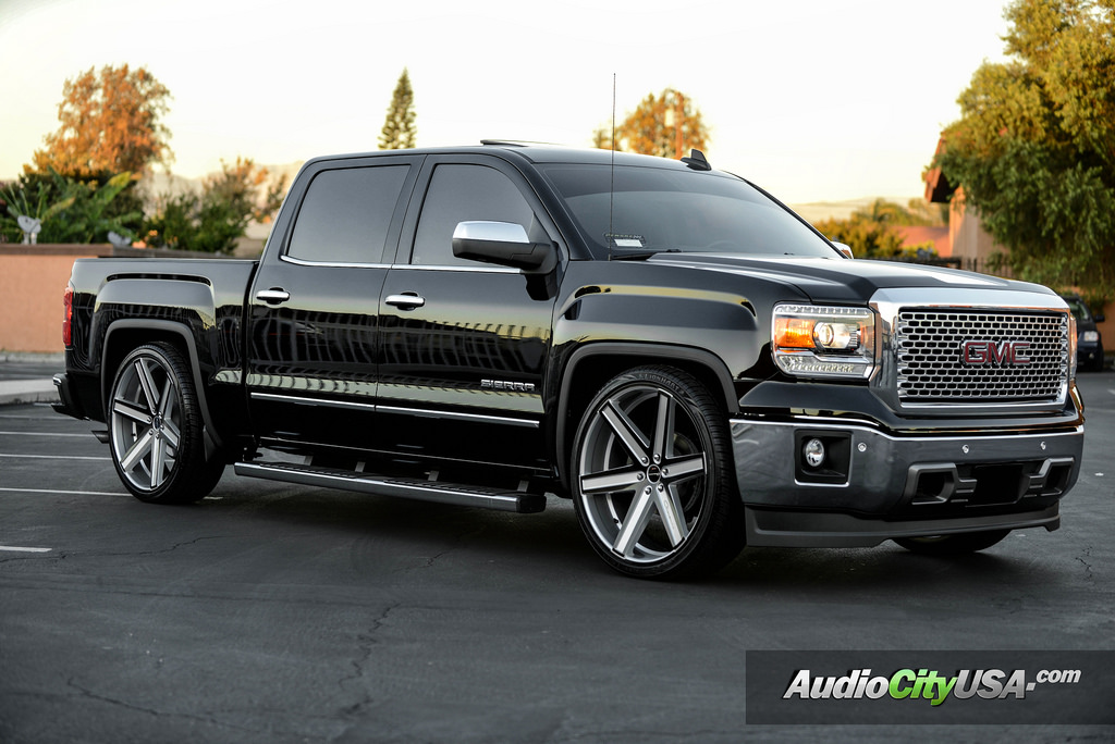 photo 2 GMC Sierra 1500 custom wheels Giovanna Dramuno 6 26x10.0, ET , tire size 295/30 R26. x ET 