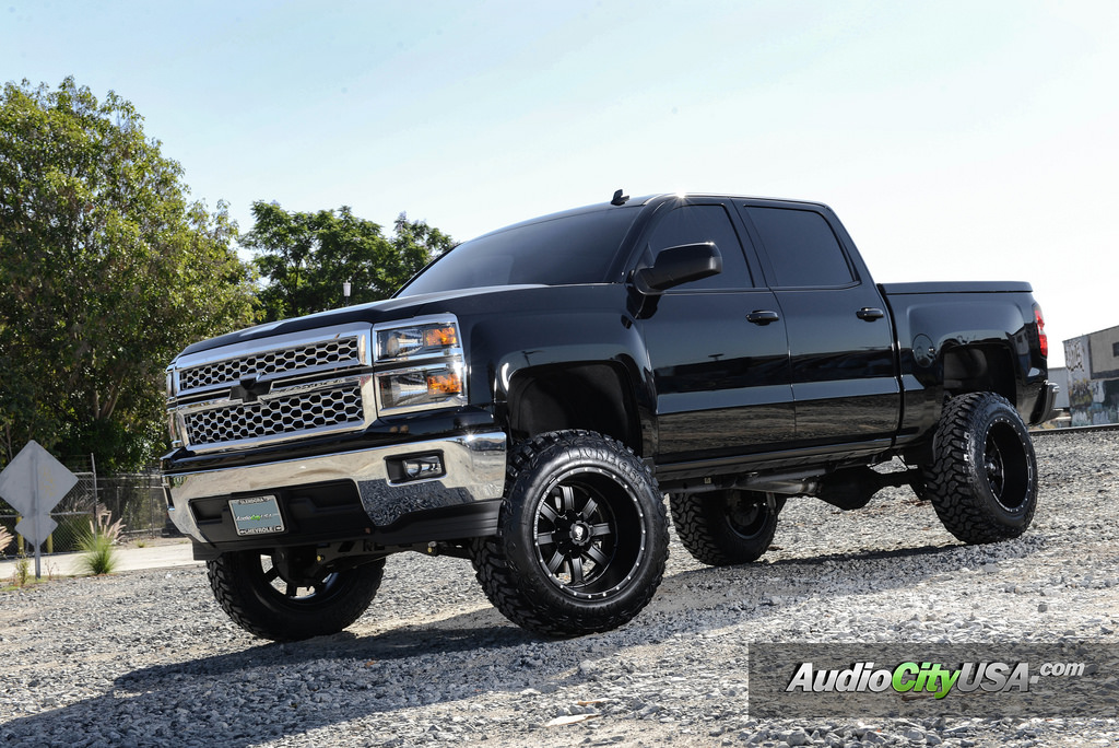 photo 4 Chevrolet Silverado 1500 custom wheels RDR RD01 20x12.0, ET , tire size 295/65 R20. x ET