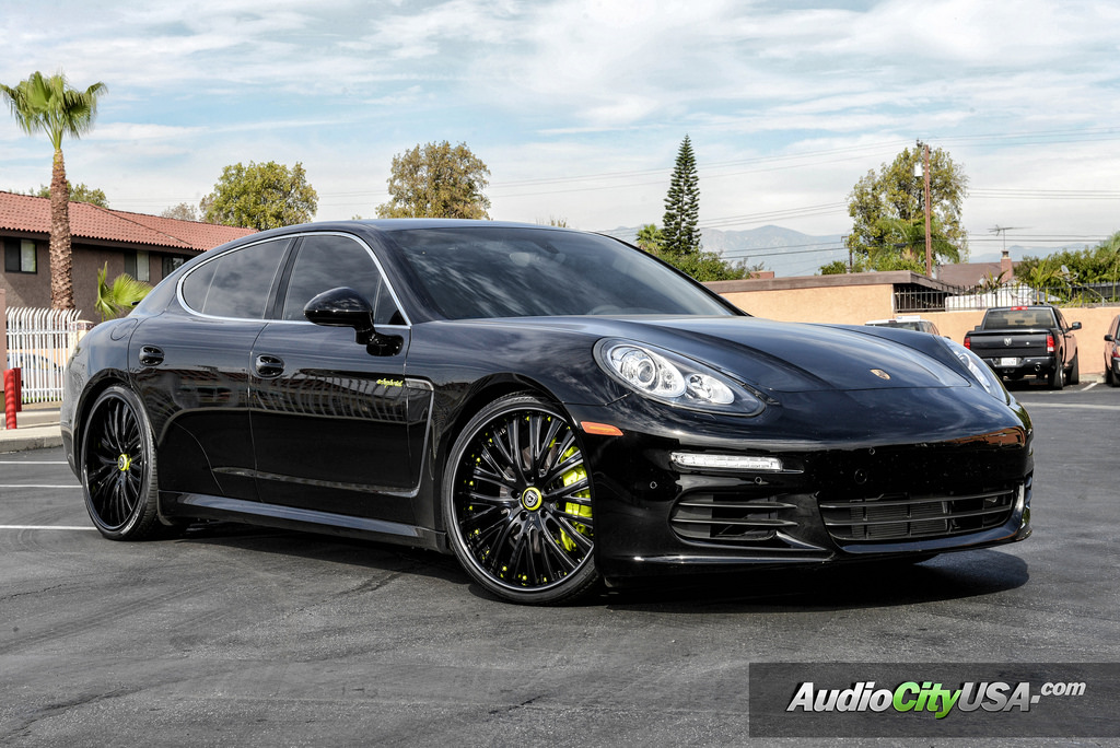 photo 5 Porsche Panamera E-Hybrid custom wheels Lexani LF-713 22x9.0, ET , tire size 245/30 R22. 22x10.5 ET 295/25 R22