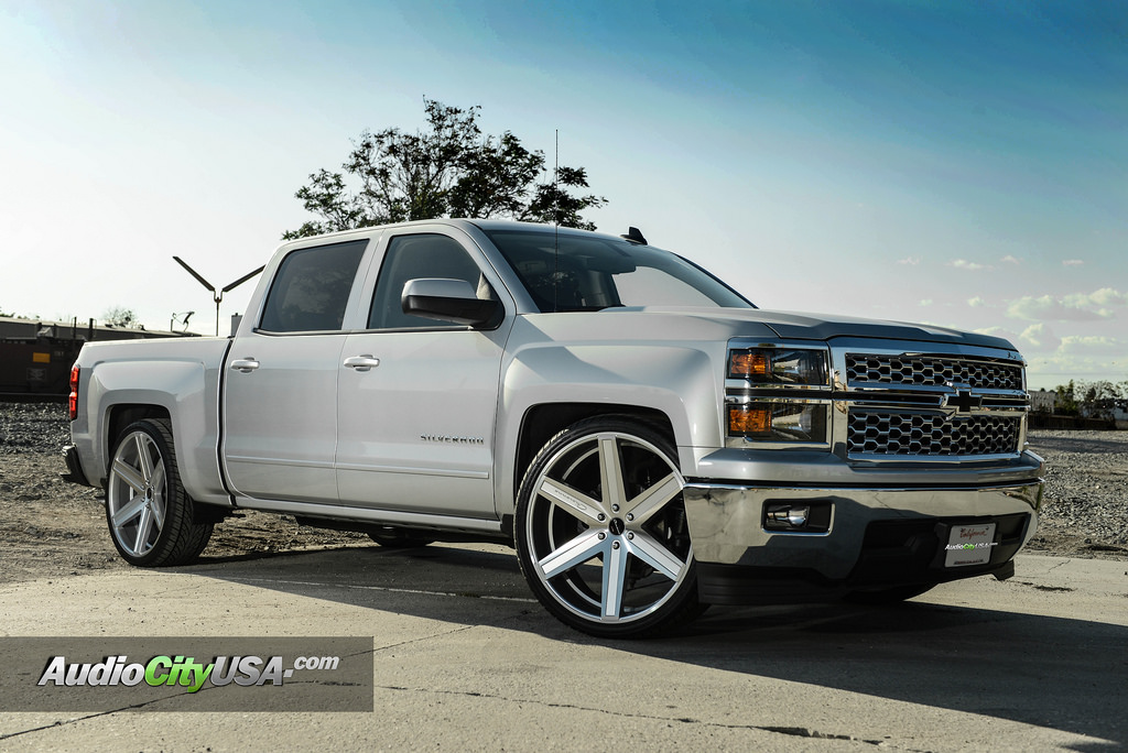 photo 2 Chevrolet Silverado 1500 custom wheels Giovanna Dramuno 6 26x10.0, ET , tire size 295/30 R26. x ET