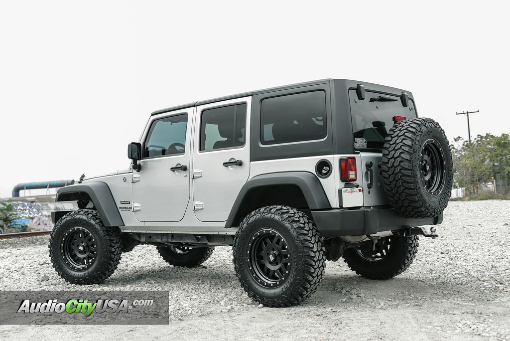 photo 5 Jeep Wrangler Unlimited custom wheels XD XD128 Machete 18x9.0, ET , tire size 295/65 R18. x ET