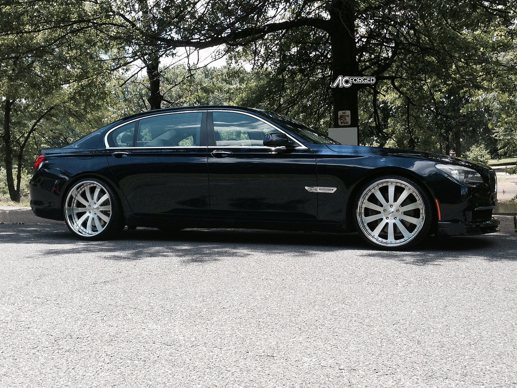 photo 1 BMW 750 custom wheels AC 310 22x9.0, ET , tire size X R22. 22x11.0 ET
