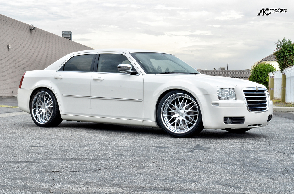 photo 4 Chrysler 300 custom wheels AC 313 22x9.5, ET , tire size 265/35 R22. x ET 