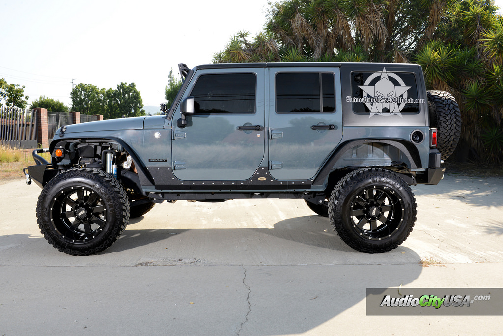 photo 5 Jeep Wrangler custom wheels Moto Metal 962 20x12.0, ET , tire size 315/60 R20. x ET 
