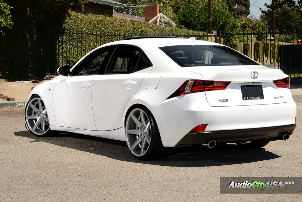 photo 3 Lexus IS-F custom wheels Rennen CRL 70 20x8.5, ET , tire size 225/30 R20. 20x10.0 ET 245/30 R20