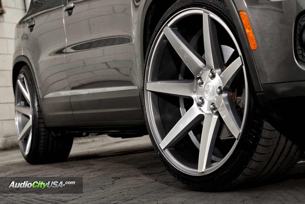 photo 3 Volkswagen Tiguan custom wheels Rennen  CRL 70 20x10.0, ET , tire size 245/30 R20. x ET 