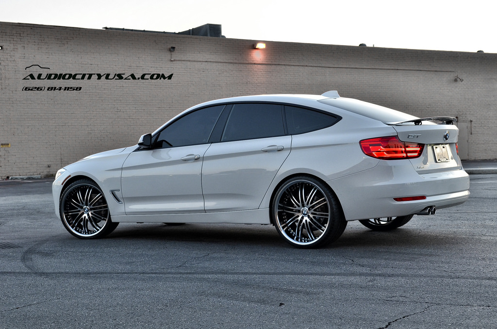 photo 2 BMW 328 Gran Turismo custom wheels XIX X23 22x, ET , tire size X R22. 22x10.0 ET