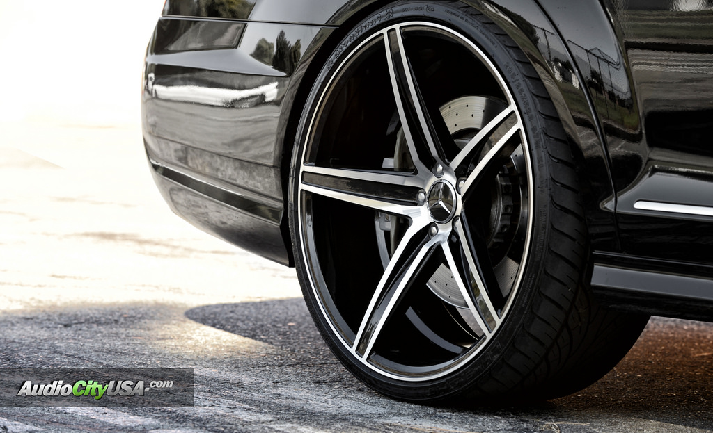 photo 3 Mercedes-Benz S-Class custom wheels Savini BM 8 22x9.0, ET , tire size 235/30 R22. 22x10.5 ET 295/25 R22