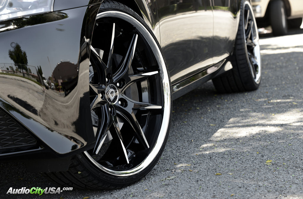 photo 1 Lexus GS 350 custom wheels Lexani R Twelve 22x9.0, ET , tire size 235/30 R22. 22x10.0 ET 275/25 R22