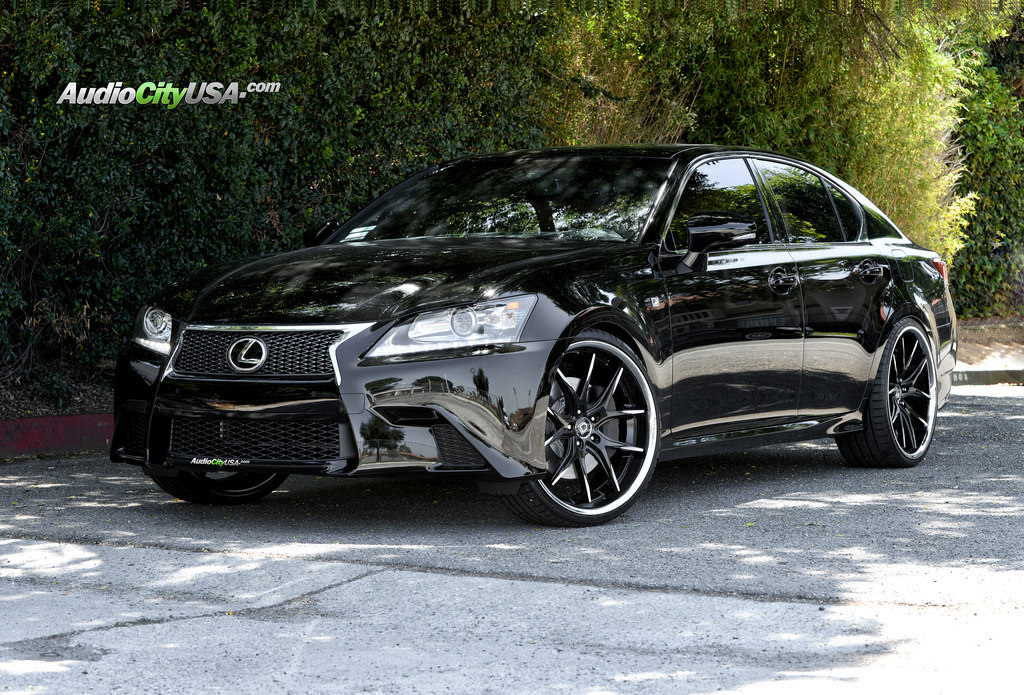 photo 3 Lexus GS 350 custom wheels Lexani R Twelve 22x9.0, ET , tire size 235/30 R22. 22x10.0 ET 275/25 R22