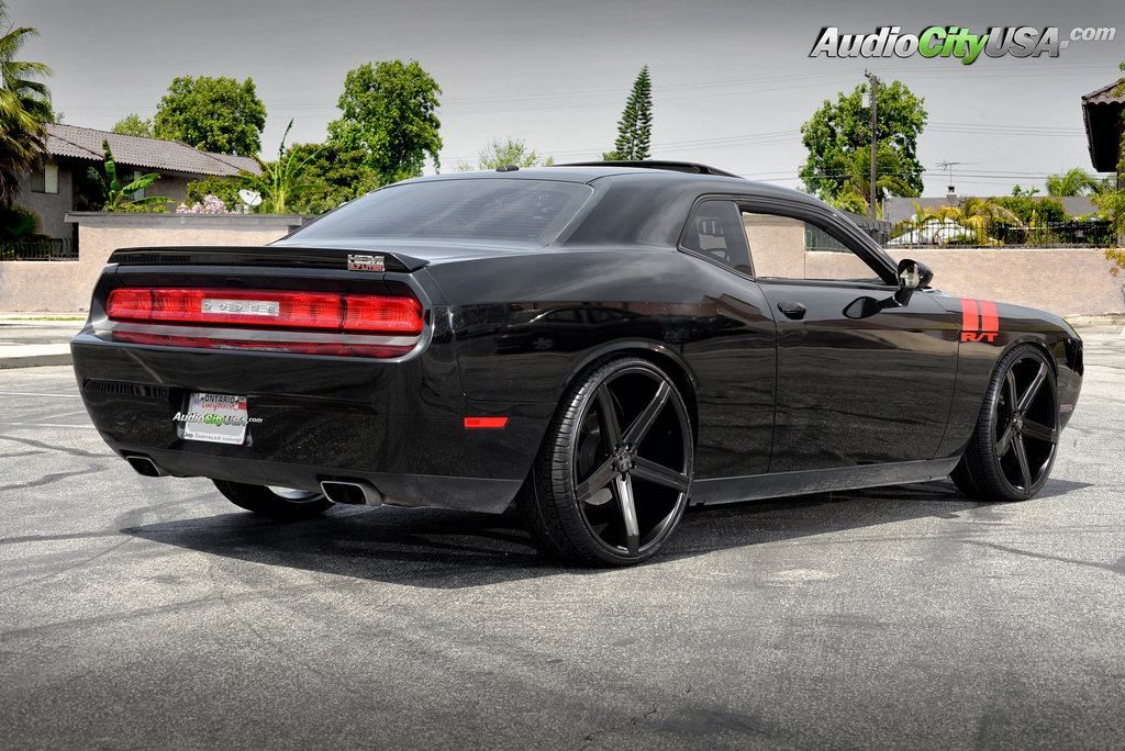 photo 1 Dodge Challenger custom wheels Versante 228 24x9.5, ET , tire size 275/25 R24. x ET