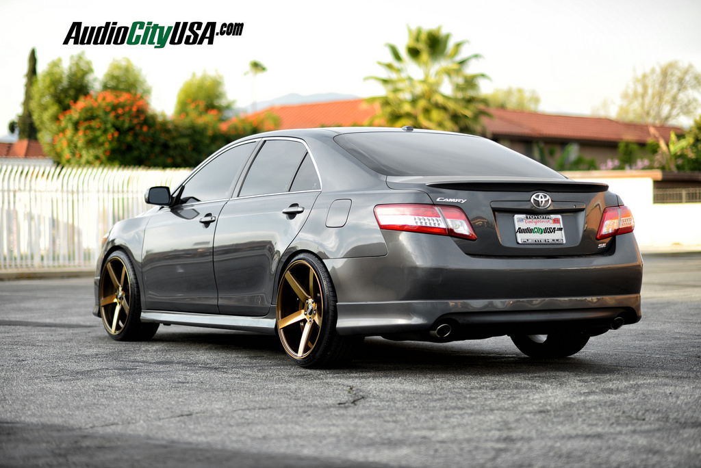 photo 2 Toyota Camry custom wheels STR 607 20x9.0, ET , tire size 245/30 R20. 20x10.5 ET 255/30 R20