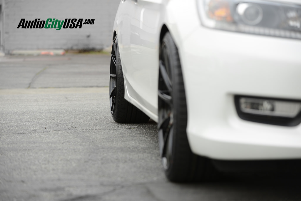 photo 5 Honda Accord custom wheels STR 524 20x8.5, ET , tire size 225/35 R20. 20x10.0 ET 255/30 R20