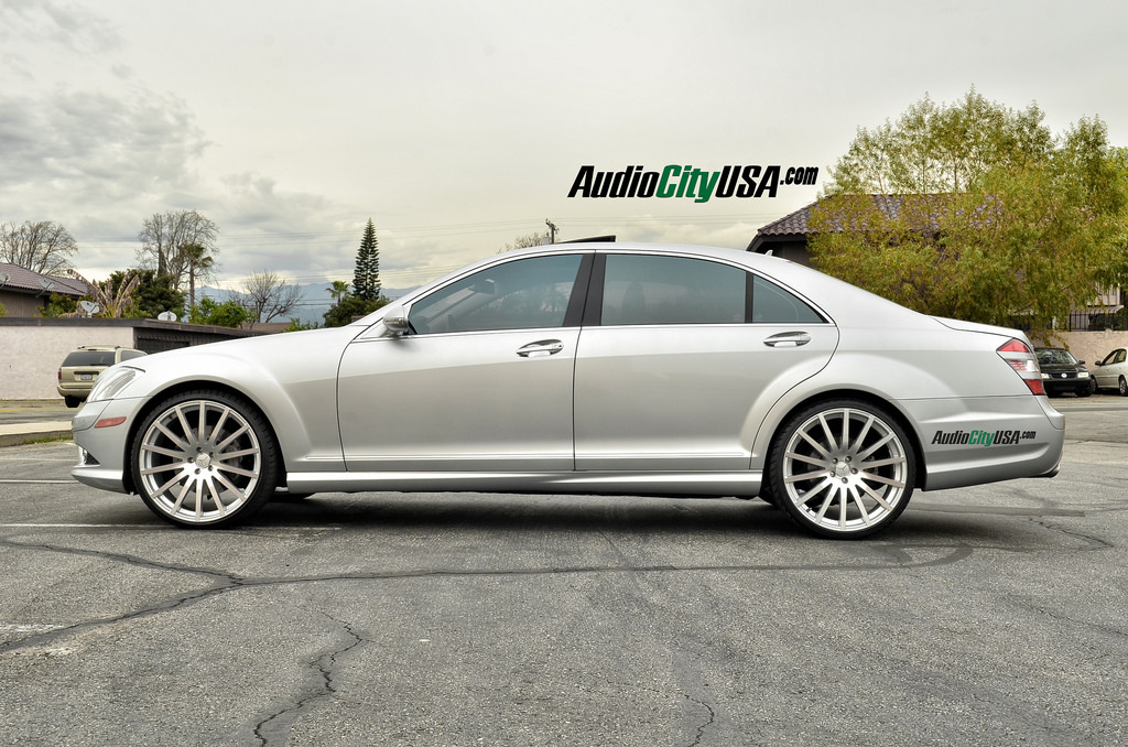 photo 3 Mercedes-Benz S-Class custom wheels Road Force RF 14 22x9.0, ET , tire size 245/30 R22. 22x10.5 ET 295/25 R22