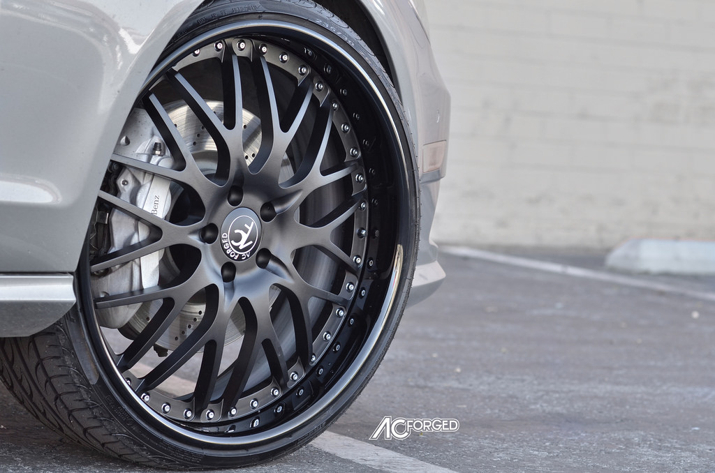 photo 1 Mercedes-Benz CLS-Class custom wheels AC 313 22x8.5, ET , tire size 235/30 R22. 22x10.5 ET 295/25 R22