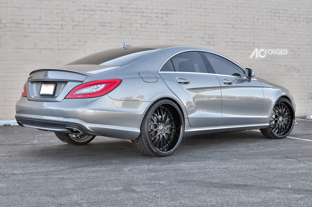 photo 5 Mercedes-Benz CLS-Class custom wheels AC 313 22x8.5, ET , tire size 235/30 R22. 22x10.5 ET 295/25 R22