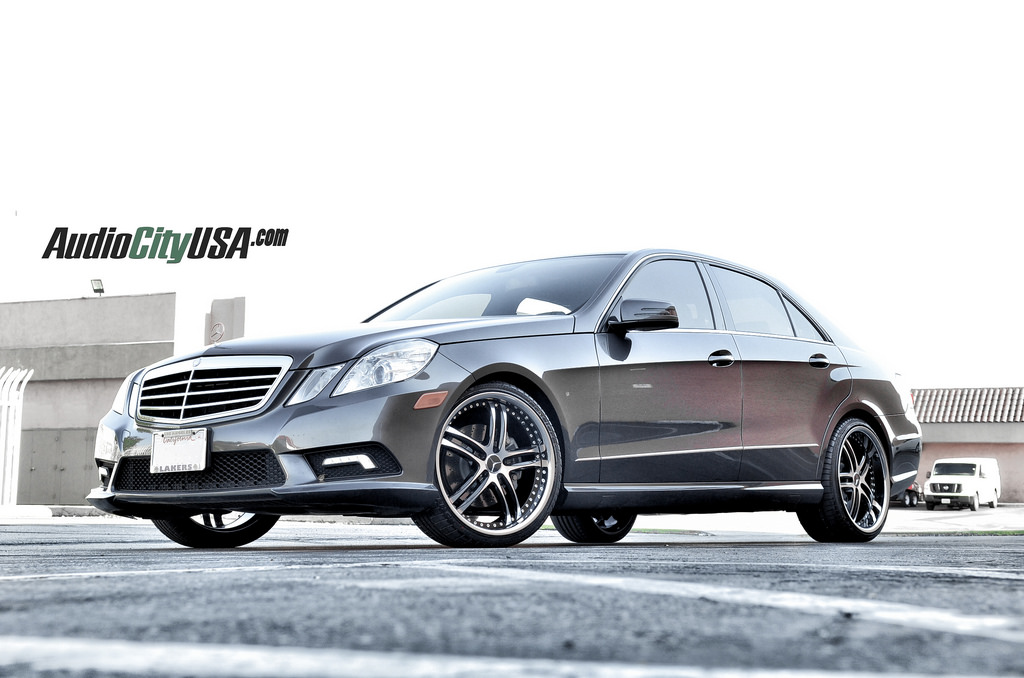 photo 4 Mercedes-Benz E-Class custom wheels XIX X15 20x8.5, ET , tire size 245/30 R20. 20x10.0 ET 255/30 R20