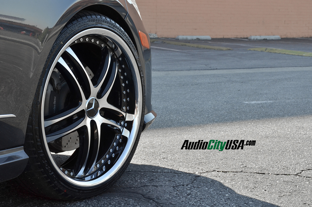 photo 1 Mercedes-Benz E-Class custom wheels XIX X15 20x8.5, ET , tire size 245/30 R20. 20x10.0 ET 255/30 R20