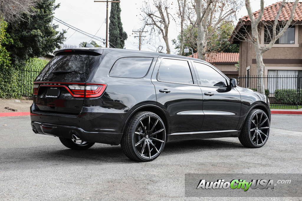 photo 6 Dodge Durango custom wheels Lexani CSS 15 24x10.0, ET , tire size 295/30 R24. x ET 