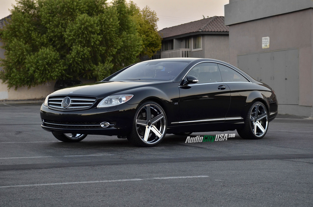 photo 3 Mercedes-Benz CL-Class custom wheels Giovanna Dramuno 5 22x9.0, ET , tire size 245/30 R22. 22x10.5 ET 295/25 R22