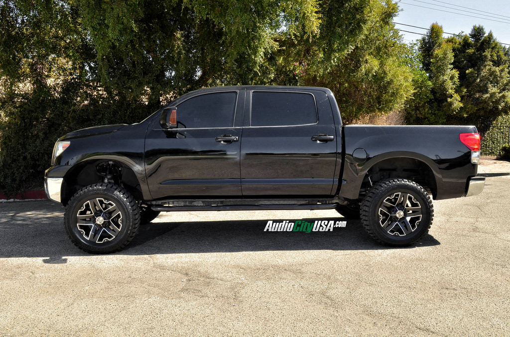 photo 4 Toyota Tundra custom wheels 2 Crave NX 5 20x, ET , tire size 315/60 R20. x ET