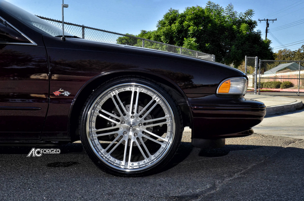 photo 2 Chevrolet Impala custom wheels AC Split 10 22x9.0, ET , tire size 245/30 R22. 22x11.0 ET 295/25 R22