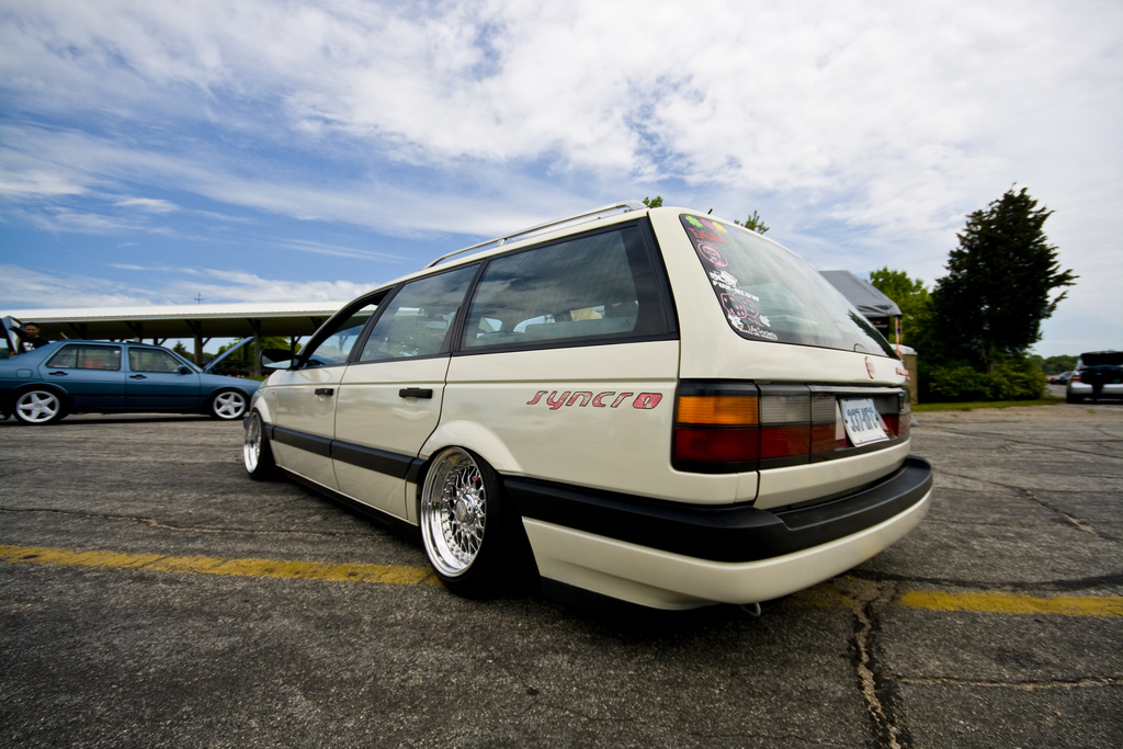 photo 10 Volkswagen Passat custom wheels BBS RS 15x8.5, ET +11, tire size 195/45 R15. x ET