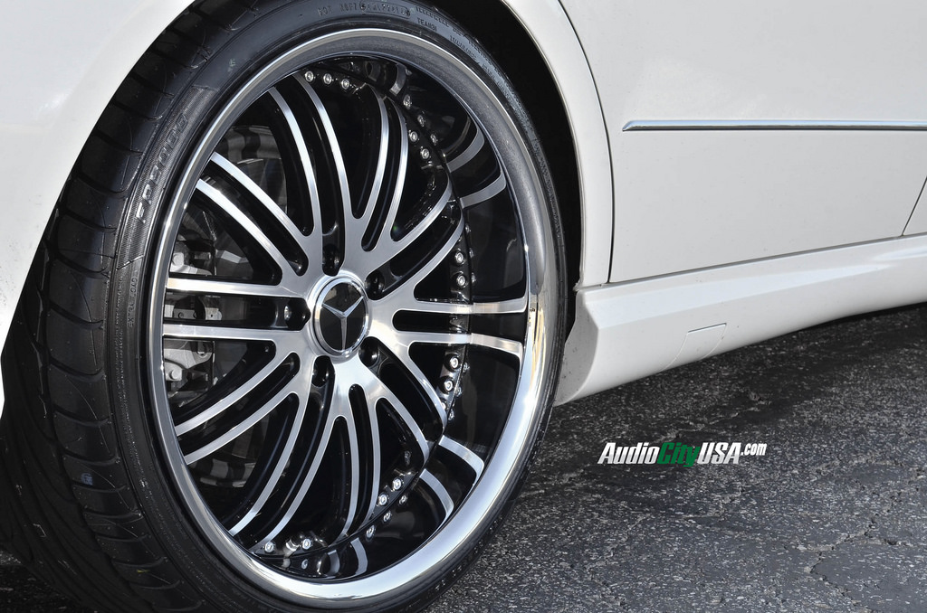 photo 1 Mercedes-Benz E-Class custom wheels XIX X23 20x8.5, ET , tire size 245/30 R20. 20x10.0 ET 255/30 R20