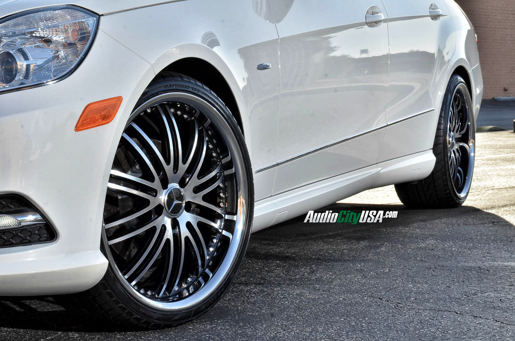 photo 5 Mercedes-Benz E-Class custom wheels XIX X23 20x8.5, ET , tire size 245/30 R20. 20x10.0 ET 255/30 R20