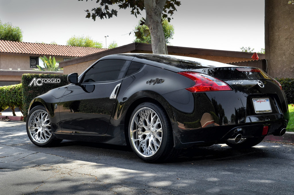 photo 2 Nissan 370Z custom wheels AC 313 19x9.0, ET , tire size 245/40 R19. 19x11.0 ET 275/35 R19
