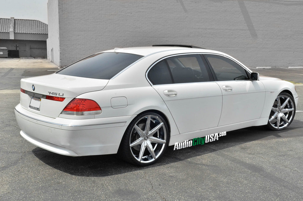 photo 3 BMW 745 custom wheels Lexani R7 22x9.0, ET , tire size 265/30 R22. 22x10.5 ET 295/25 R22
