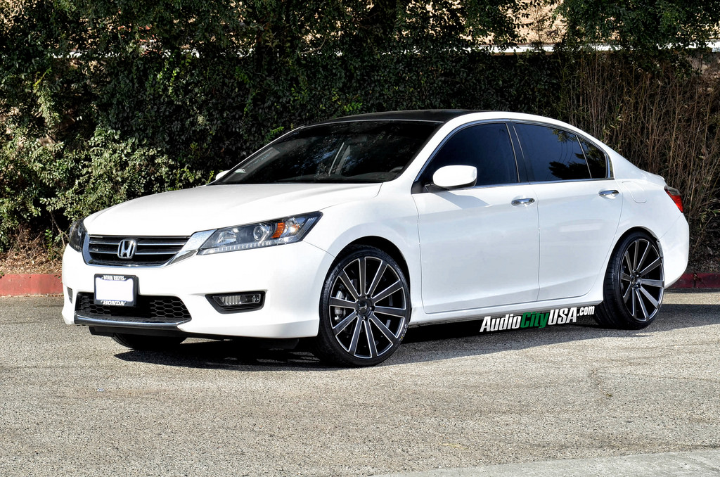 photo 3 Honda Accord custom wheels Gianelle Santoneo 20x8.5, ET , tire size 225/35 R20. 20x10.0 ET 255/30 R20