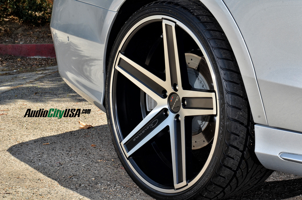 photo 5 Mercedes-Benz S-Class custom wheels Giovanna Dramuno 5 22x9.0, ET , tire size 245/30 R22. 22x10.5 ET 295/25 R22