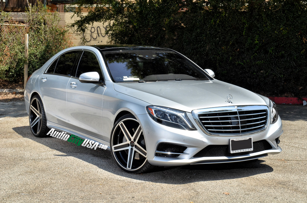 photo 2 Mercedes-Benz S-Class custom wheels Giovanna Dramuno 5 22x9.0, ET , tire size 245/30 R22. 22x10.5 ET 295/25 R22