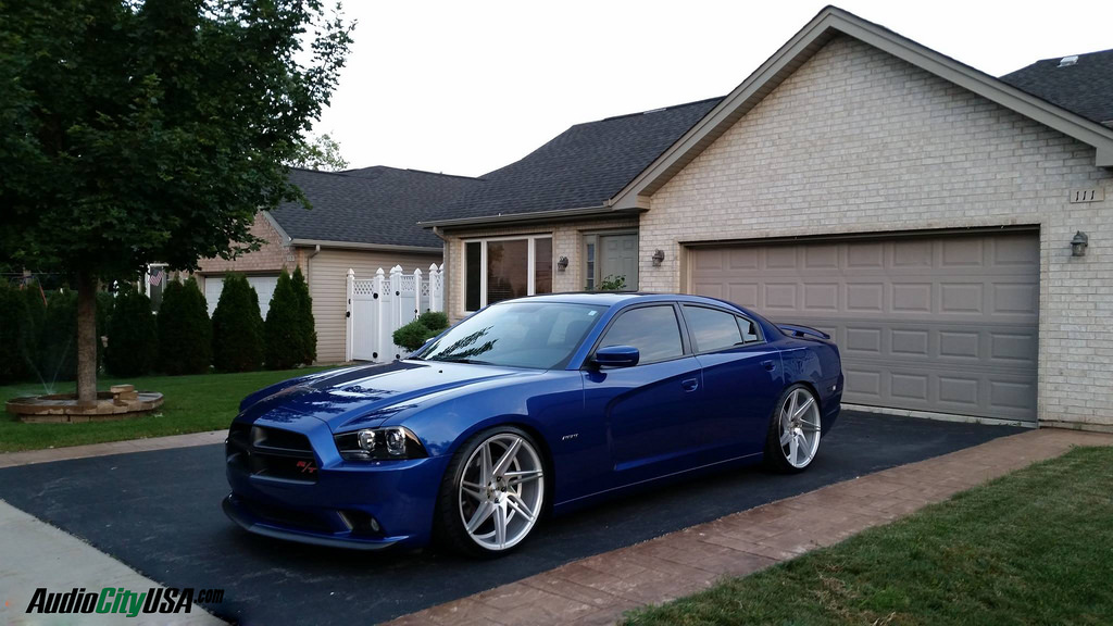 photo 2 Dodge Charger custom wheels Blaque Diamond BD 1 22x, ET , tire size X R22. x ET