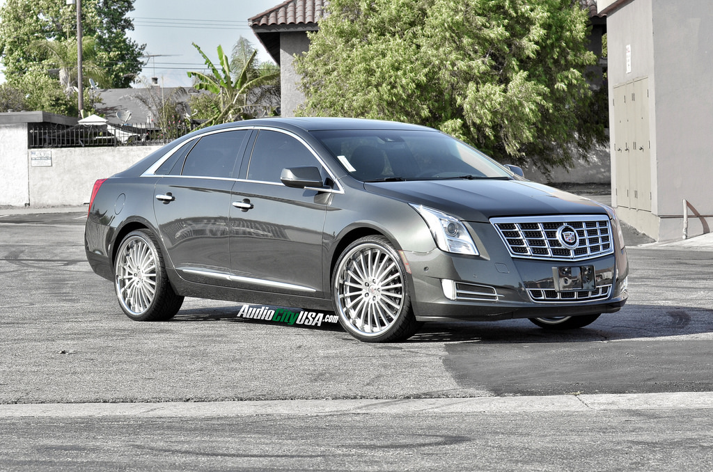 photo 4 Cadillac XTS custom wheels XO Luxury New york 22x9.0, ET , tire size 245/30 R22. x ET 