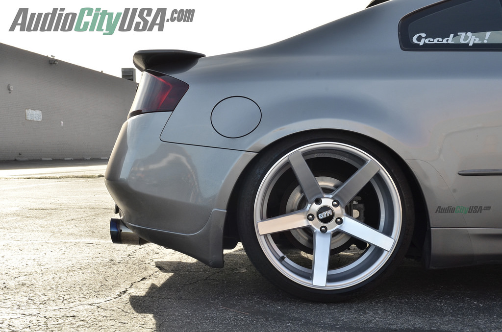photo 1 Infiniti G35 custom wheels STR 607 20x9.0, ET , tire size 245/30 R20. 20x10.5 ET 275/30 R20