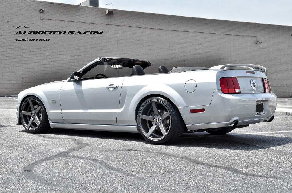 photo 5 Ford Mustang custom wheels STR 607 20x9.0, ET , tire size 245/35 R20. 20x10.5 ET 275/30 R20