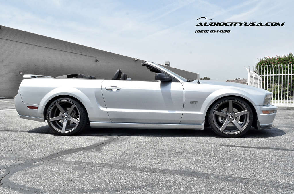 photo 6 Ford Mustang custom wheels STR 607 20x9.0, ET , tire size 245/35 R20. 20x10.5 ET 275/30 R20