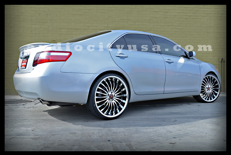 photo 3 Toyota Camry custom wheels Merceli M20 22x, ET , tire size 225/30 R22. x ET 