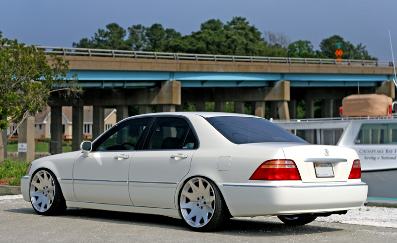 photo 3 Acura RL custom wheels   20x9.5, ET +38, tire size 225/35 R20. x ET